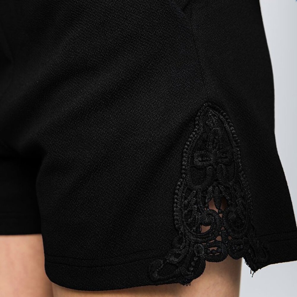 New never worn Lace Embellished Shorts